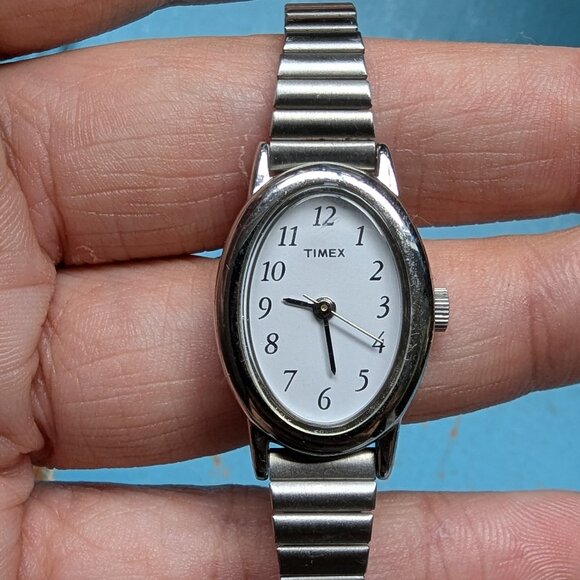 TIMEX Cavatina watch - Picture 1 of 3